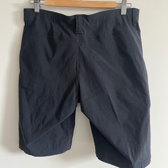 Merrell Shorts. Black. Size 12. - Picture 2 of 5